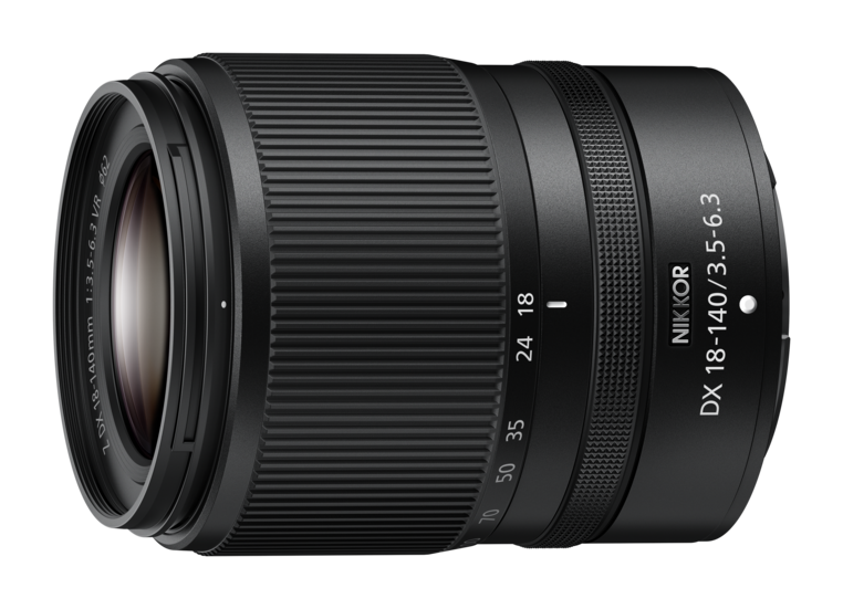 NIKKOR Z DX 18-140mm f/3.5-6.3 VR | Zoom de voyage polyvalent et